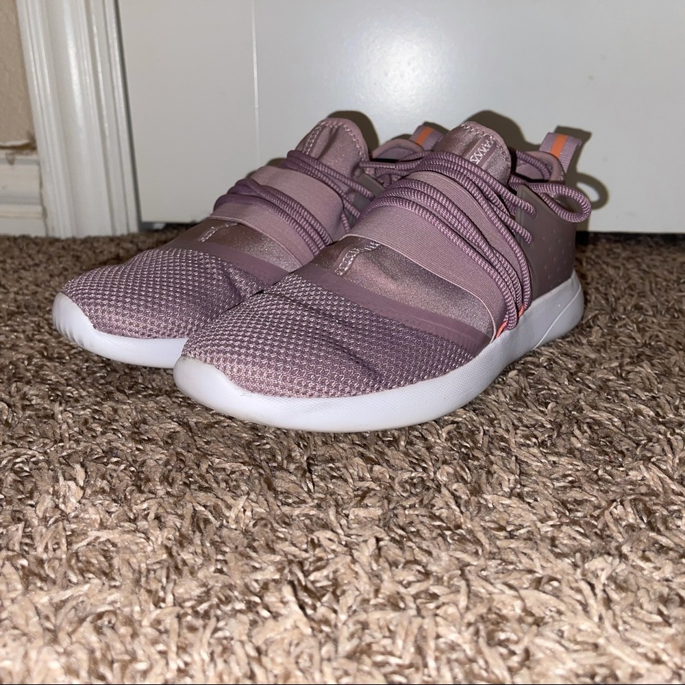 Fabletics Running Sneakers - Picture 4 of 4